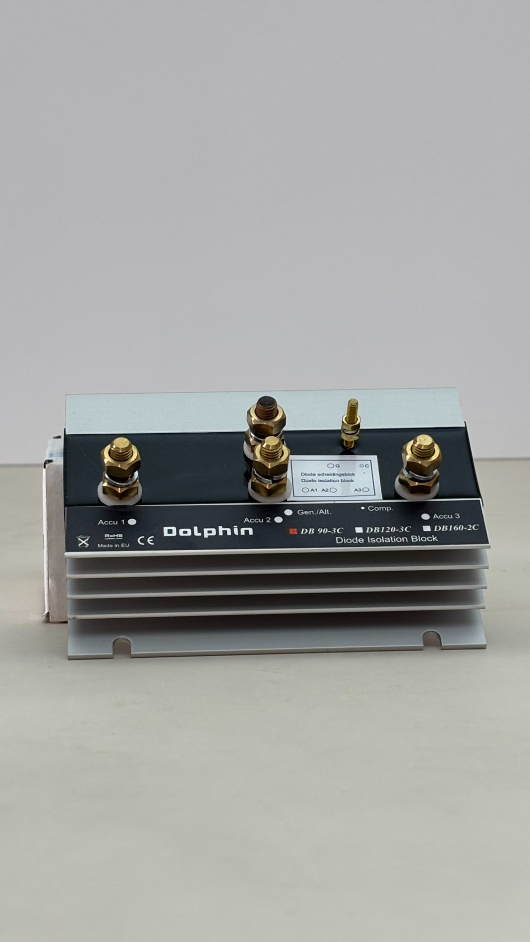 Isolador de Bateria 90A 3 Saidas